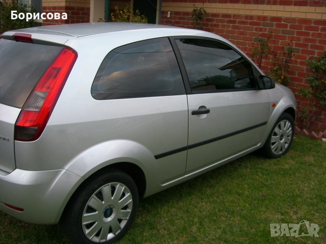 Стоп за Ford Fiesta или Ford Fusion  