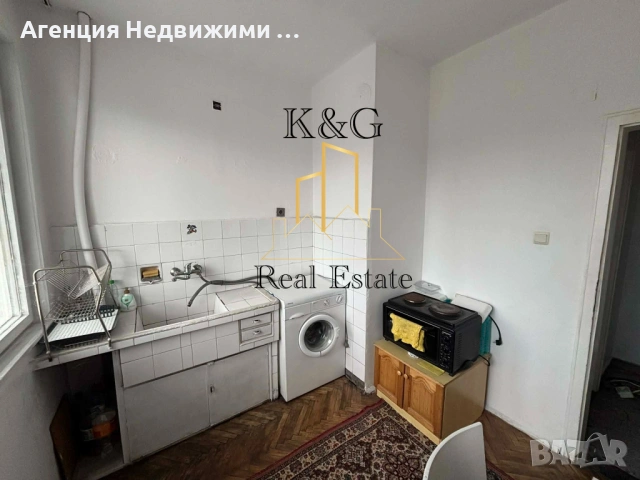 Двустаен тухлен апартамент в идеален център , снимка 2 - Апартаменти - 53070754