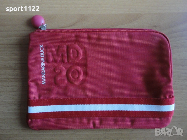 Mandarina Duck/нов козметичен несесер, снимка 2 - Чанти - 53341843