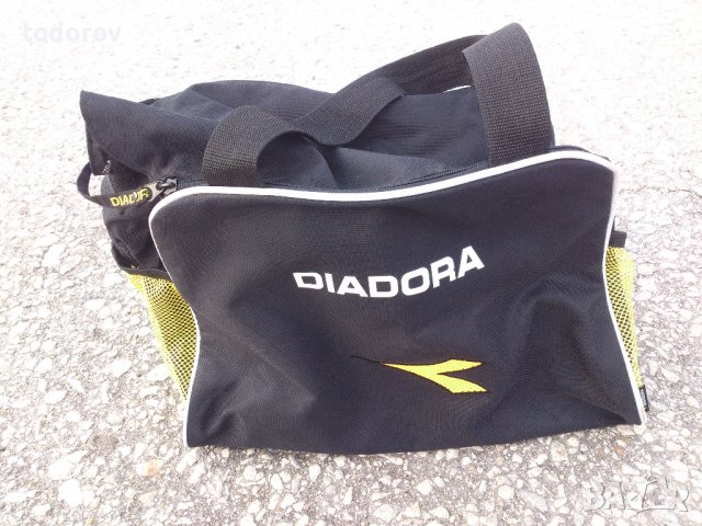 Diadora чанта , снимка 1 - Чанти - 39107892