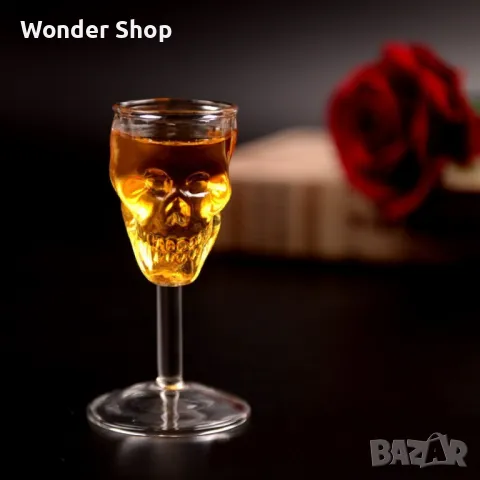 Чаша от стъкло с формата на креативен мини череп. ✨