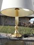 Настолна лампа с месингова основа , снимка 1 - Настолни лампи - 28025998