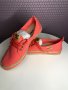 Дамски обувки adidas, снимка 1 - Маратонки - 32596757