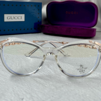 Gucci диоптрични рамки.прозрачни слънчеви,очила за компютър, снимка 2 - Слънчеви и диоптрични очила - 44845976