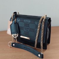 Michael Kors лукс модел дамска чанта Код 1, снимка 4 - Чанти - 38131250