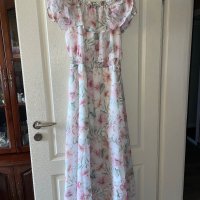 Разкошна нова  лятна елегантна дълга рокля фрорален нежен десен романтична нежна Mohito , снимка 5 - Рокли - 40518074