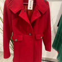 Червено палто, снимка 1 - Палта, манта - 43500914