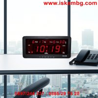 Настолен електронен дигитален постоянно светещ часовник с термометър за стая с календар деня от седм, снимка 11 - Други стоки за дома - 28460116