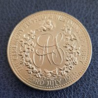 Медал Кралска сватба - Великобритания, снимка 2 - Антикварни и старинни предмети - 43690026