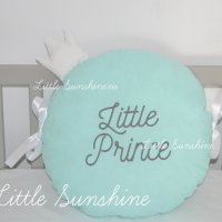 Full Moon възгавничка Little Prince с коронка, снимка 1 - Спално бельо и завивки - 27254610