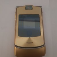 Motorola V3i Dolce&Gabanna Gold, снимка 1 - Motorola - 30366715