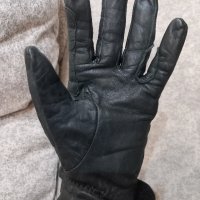 Дамски ръкавици естествена кожа, снимка 1 - Ръкавици - 43996924