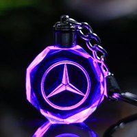Кристален светещ ключодържател с авто лого, снимка 4 - Аксесоари и консумативи - 27192374