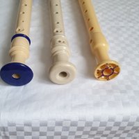 Три броя пластмасови флейти, снимка 4 - Духови инструменти - 43640157
