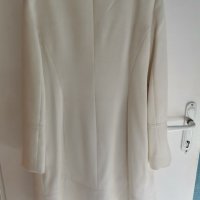 Бяло палто на DIKA, снимка 3 - Палта, манта - 38492064