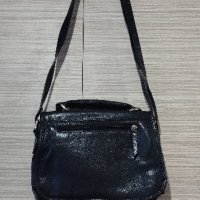 Маркова дамска чанта от естествена кожа , снимка 4 - Чанти - 43308271