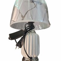 Нощна лампа, подходяща за всяка спалня,Цвят: Черен, бял, син, снимка 1 - Настолни лампи - 42947553