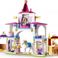 НОВО ЛЕГО 43195  Дисни - Кралската конюшна на Бел и Рапунцел LEGO 43195 Disney Belle and Rapunzel's , снимка 2 - Конструктори - 37027789