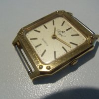 № 7237 стар часовник  - Royal   - дамски  - кварцов  - работещ, снимка 2 - Дамски - 42944447