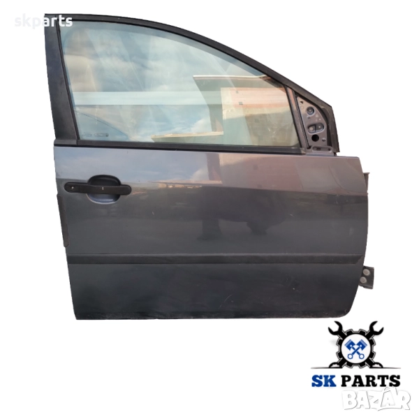 Врата предна дясна за Форд Фиеста мк6 / Fiesta mk6 4 врати, снимка 1