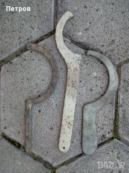 Продавам ключове--3 броя.Обявената цена е за всичките., снимка 1