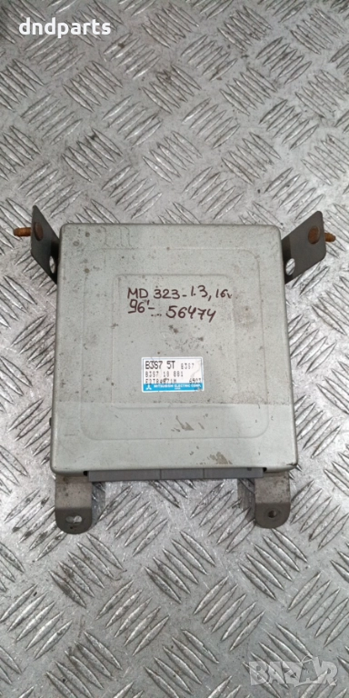 Компютър Mazda 323 1.3i 16v 1996г. E2T84871M B3S718881 , снимка 1
