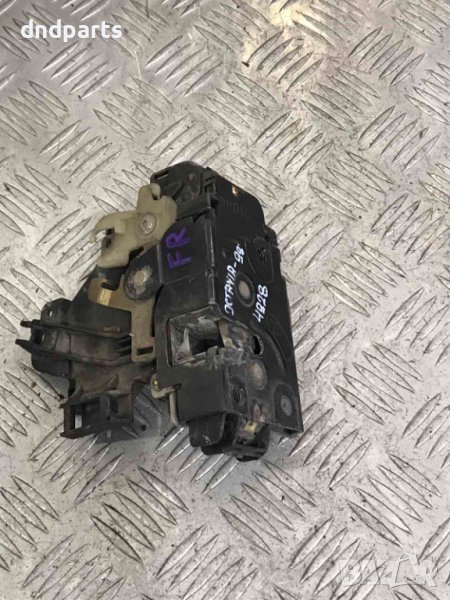 Предна дясна брава Skoda Octavia 1999г., снимка 1