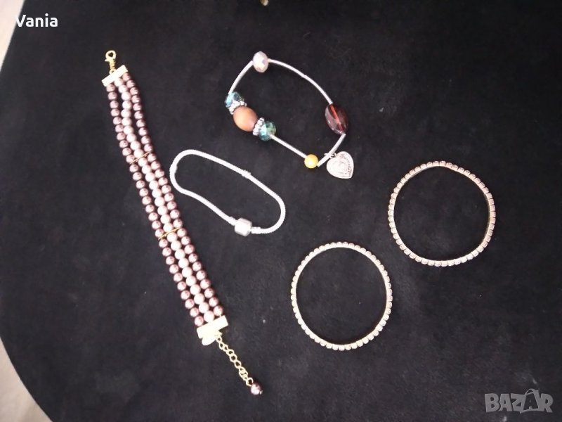 Лот от гривни, снимка 1