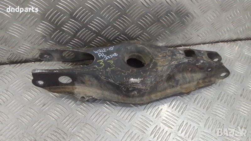 Носач Mercedes E220 CDI W212 2010г.(заден ляв)	, снимка 1