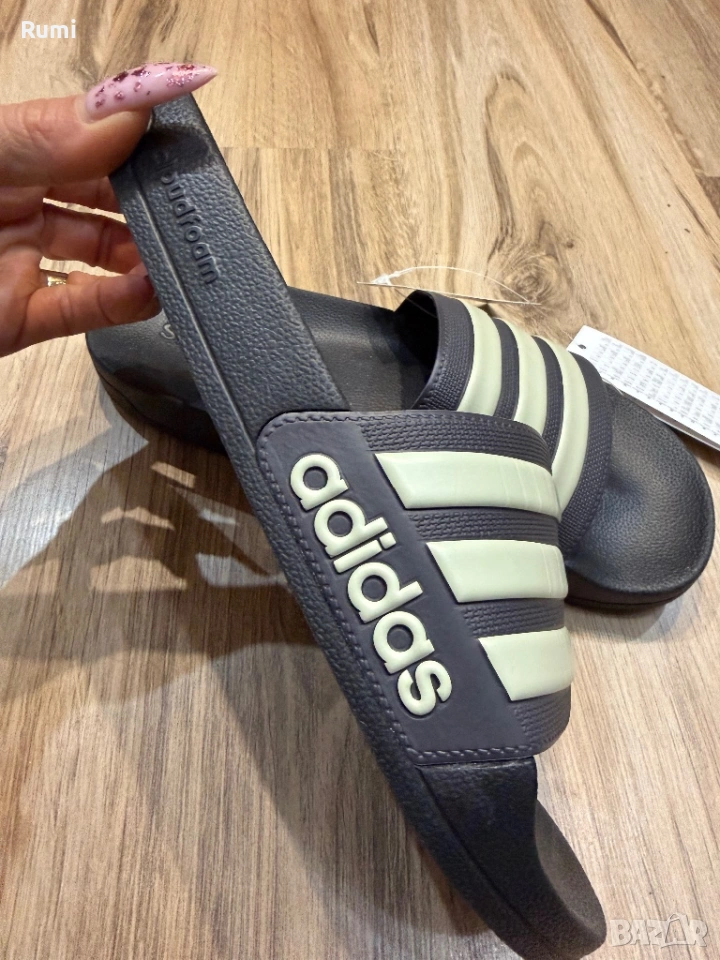 Чисто нови оригинални чехли adidas Adilette Shower! 42,43 н, снимка 1