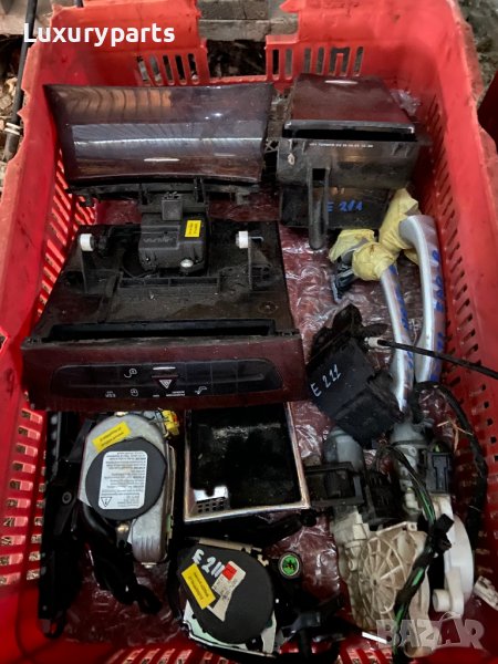 Мерцедес Е класа 211 220 ЦДИ/Mercedes E class W211 220 CDI/Кормилен прът/Чистачка/Амортисьор/Кора, снимка 1