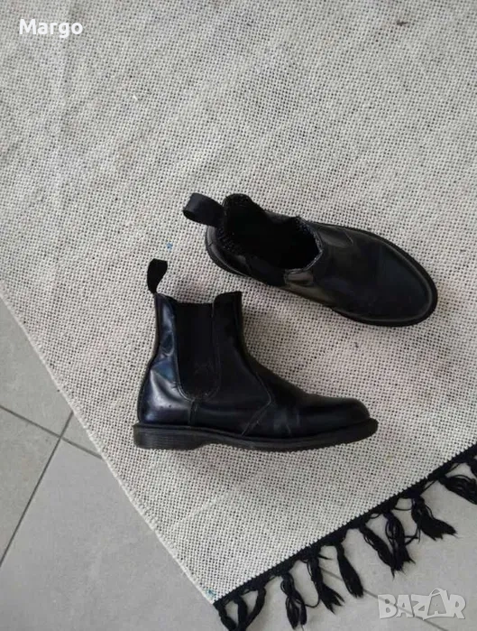 Dr Martens 39 flora черни обувки ботуши Челси, снимка 1