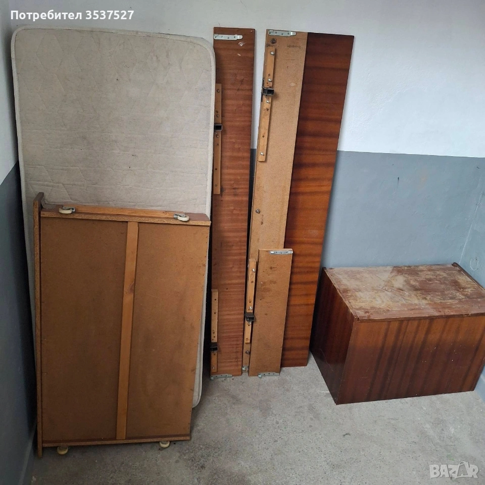 Подарявам легло с матрак и ракла. , снимка 1