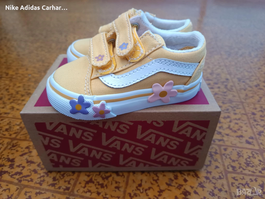 Чисто нови бебешки кецове Vans, с кутията! Размер: 19., снимка 1