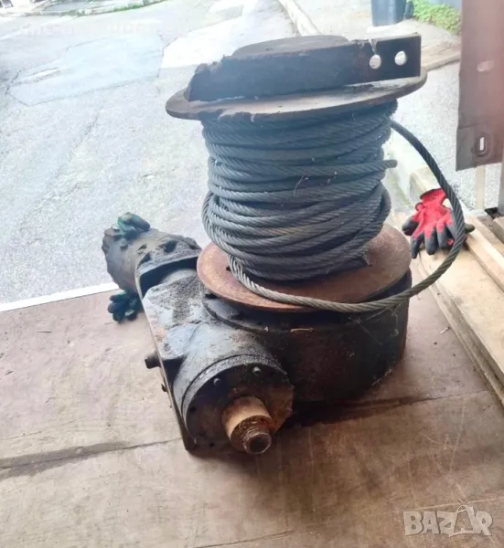 Хидравлична лебедка от кран, снимка 1