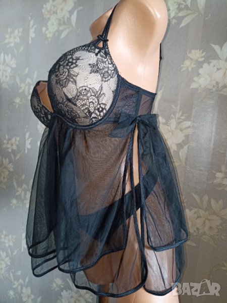 Резервирана.Черна къса нощничка с обемни твърди чашки 80/85 В,размер  М, Л, снимка 1