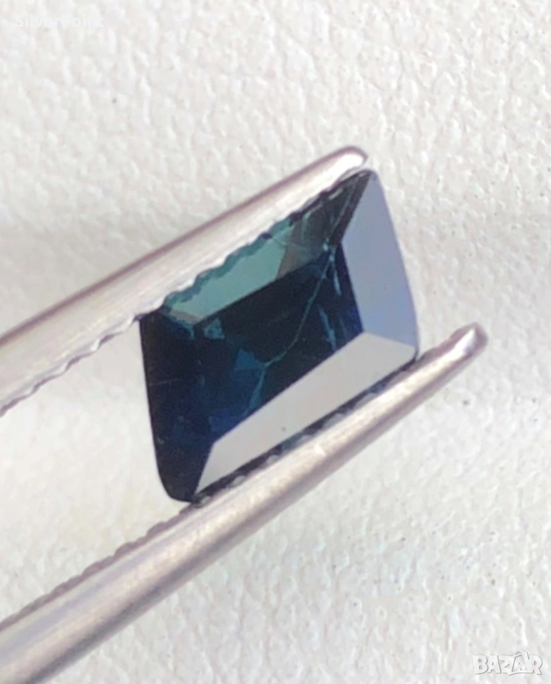 Сапфир Vivid Blue с уникална шлифовка и сертификат , снимка 1