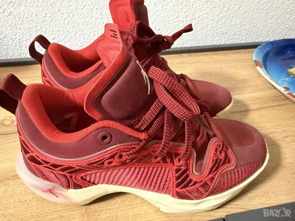 Nike Air Jordan Low "Team Red", снимка 1