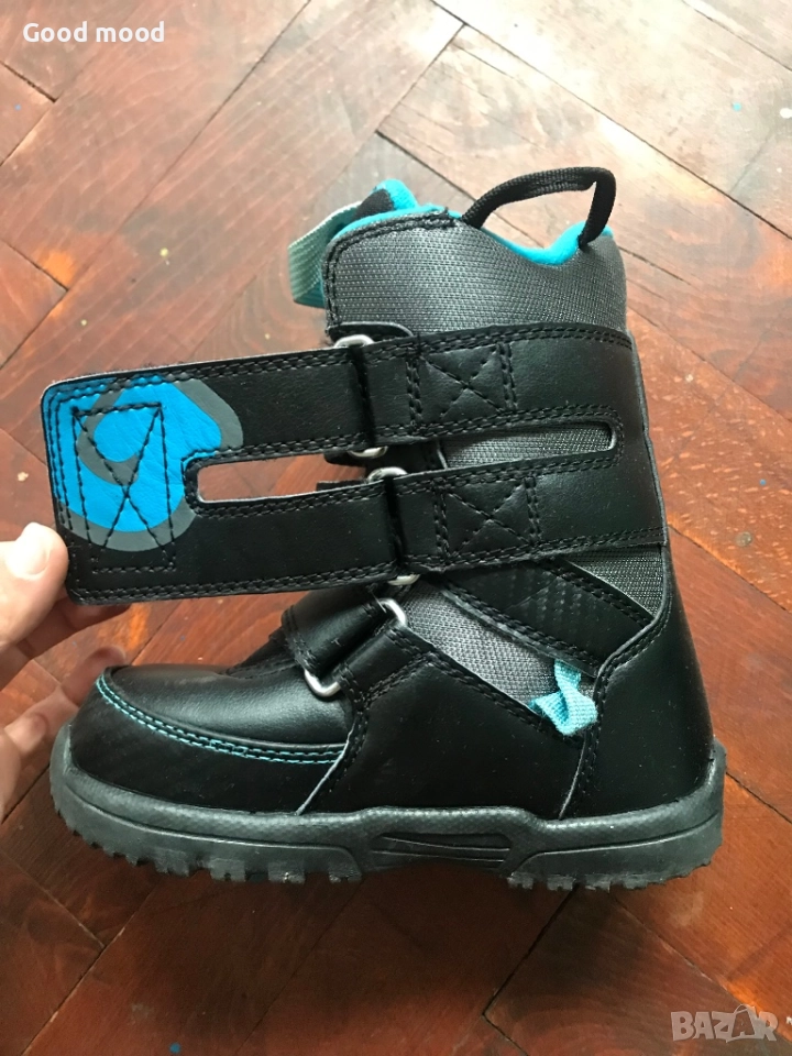 Burton детски обувки 28 номер, снимка 1