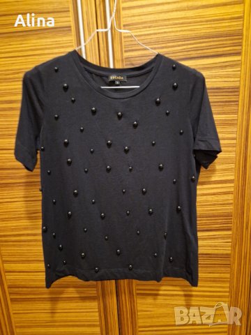 Тениска Escada черна, снимка 1 - Тениски - 44017502