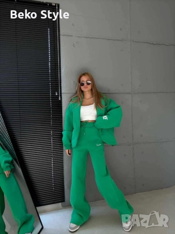 Ватиран дамски екип Nike в 3 цвята, снимка 3 - Спортни екипи - 52218623