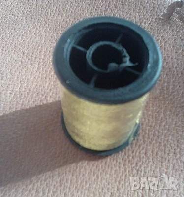 Макара метализиран конец за бродерии, снимка 2 - Гоблени - 27937246