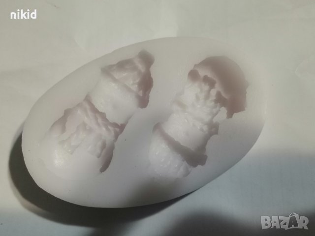 2 бр пингвин пингвинчета с шал силиконов молд форма фондан гипс шоколад, снимка 2 - Форми - 38245561