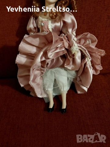 Фарфоровая кукла в розовом платье,шляпе и зонтиком, снимка 5 - Кукли - 52849756