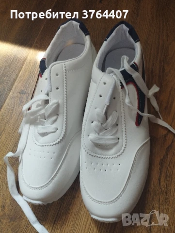 Дамски обувки - Нови !, снимка 2 - Дамски ежедневни обувки - 50615749