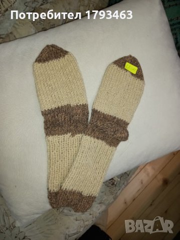 Ръчно плетени детски чорапи от вълна, снимка 1 - Чорапи - 38644733