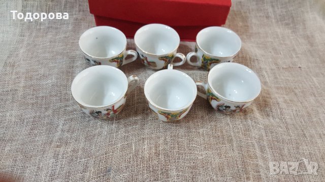 Комплект японски порцеланови чашки за саке., снимка 4 - Антикварни и старинни предмети - 27012585