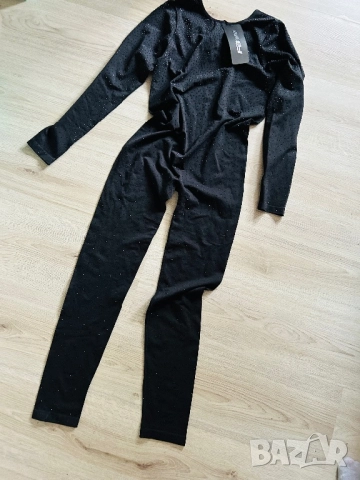 Разпродажба Елегантен черен дамски гащеризон по тялото с дълъг ръкав и крачол Целият с камъчета Нов, снимка 3 - Гащеризони - 52881476