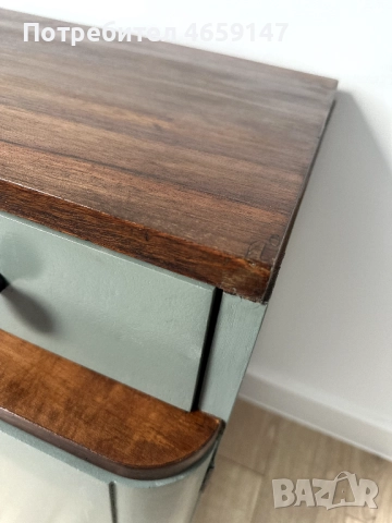 Две реставрирани дървени нощни шкафчета, снимка 4 - Шкафове - 52709528