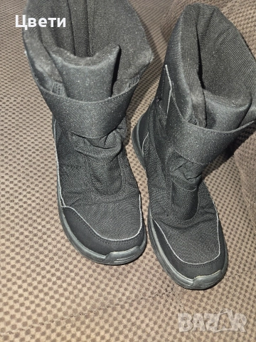 Ботуши Декатлон 38 номер, снимка 2 - Детски боти и ботуши - 52929988